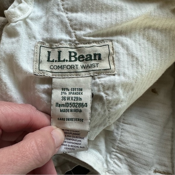 L.L. Bean Vintage Comfort Waist Corduroy Pants. Khaki/Brown. 36x29. - Picture 4 of 8